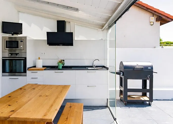 Villa En La Playa Con Vistas Al Mar Y Jardín Santander